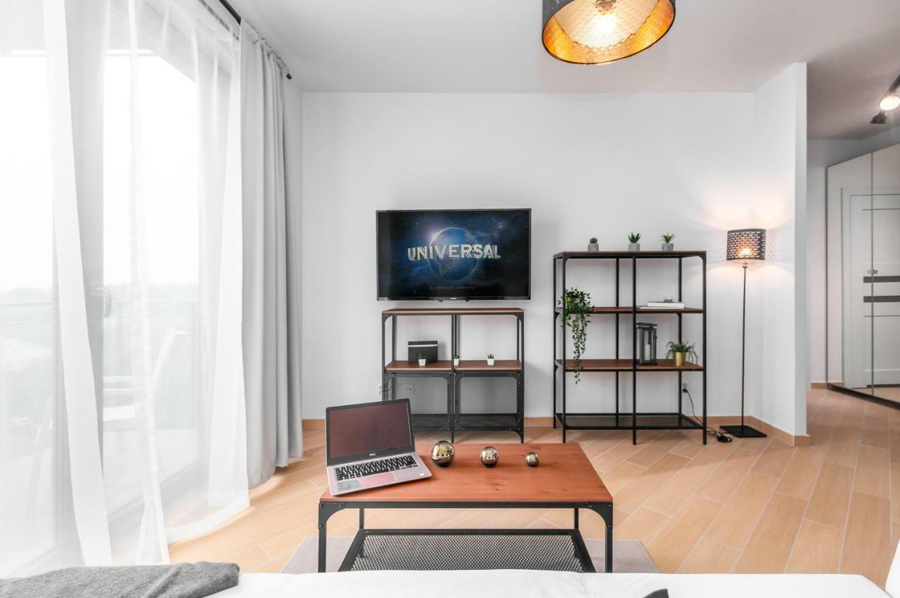 Apartments Jana Kazimierza 50 By Renters 华沙 外观 照片