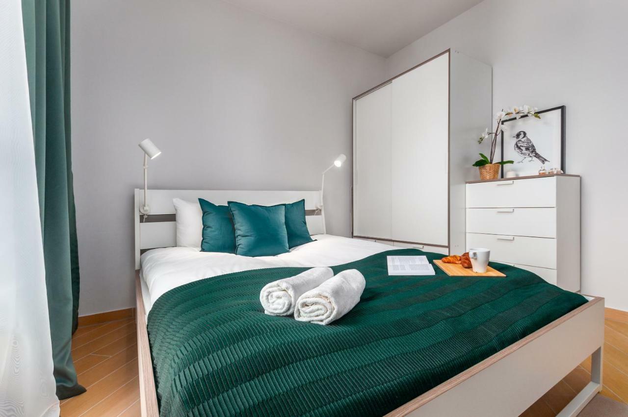 Apartments Jana Kazimierza 50 By Renters 华沙 外观 照片
