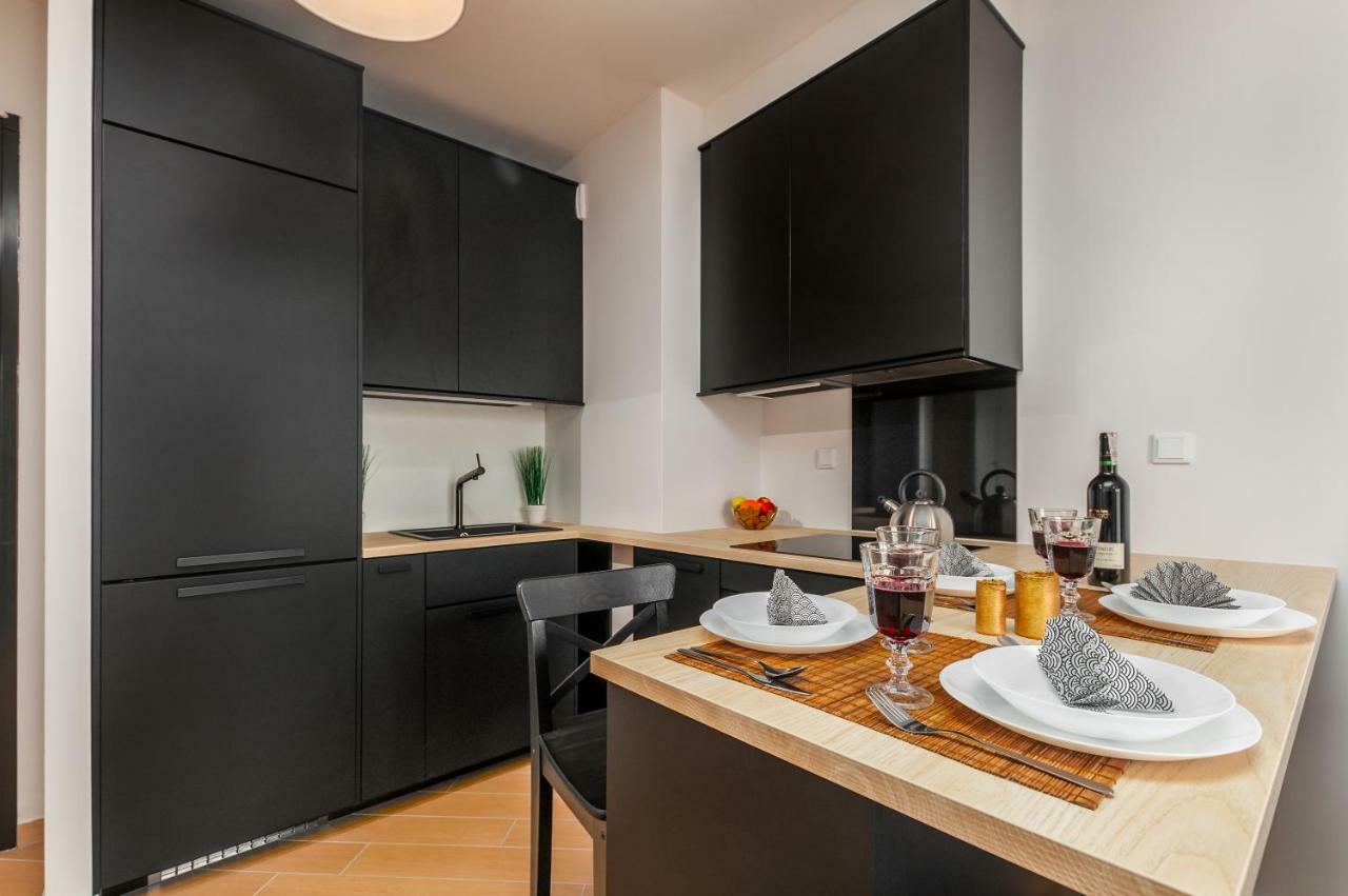 Apartments Jana Kazimierza 50 By Renters 华沙 外观 照片