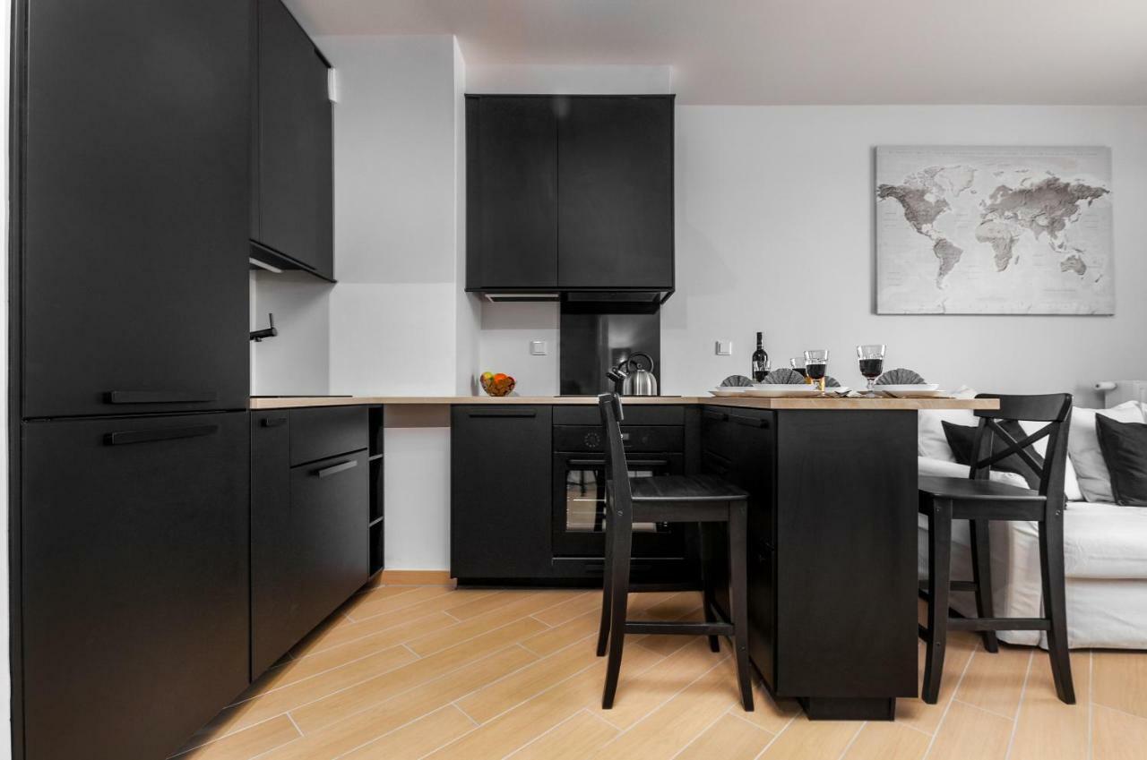 Apartments Jana Kazimierza 50 By Renters 华沙 外观 照片